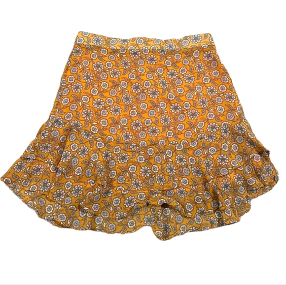✨2 for $10✨Cute Yellow Mini Skirt - Picture 1 of 5